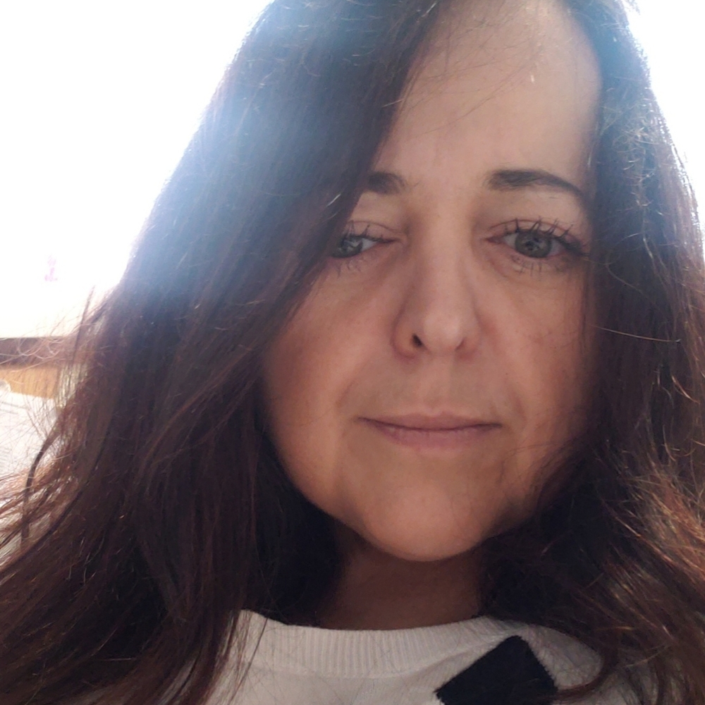 Meet your Posher, Elaine